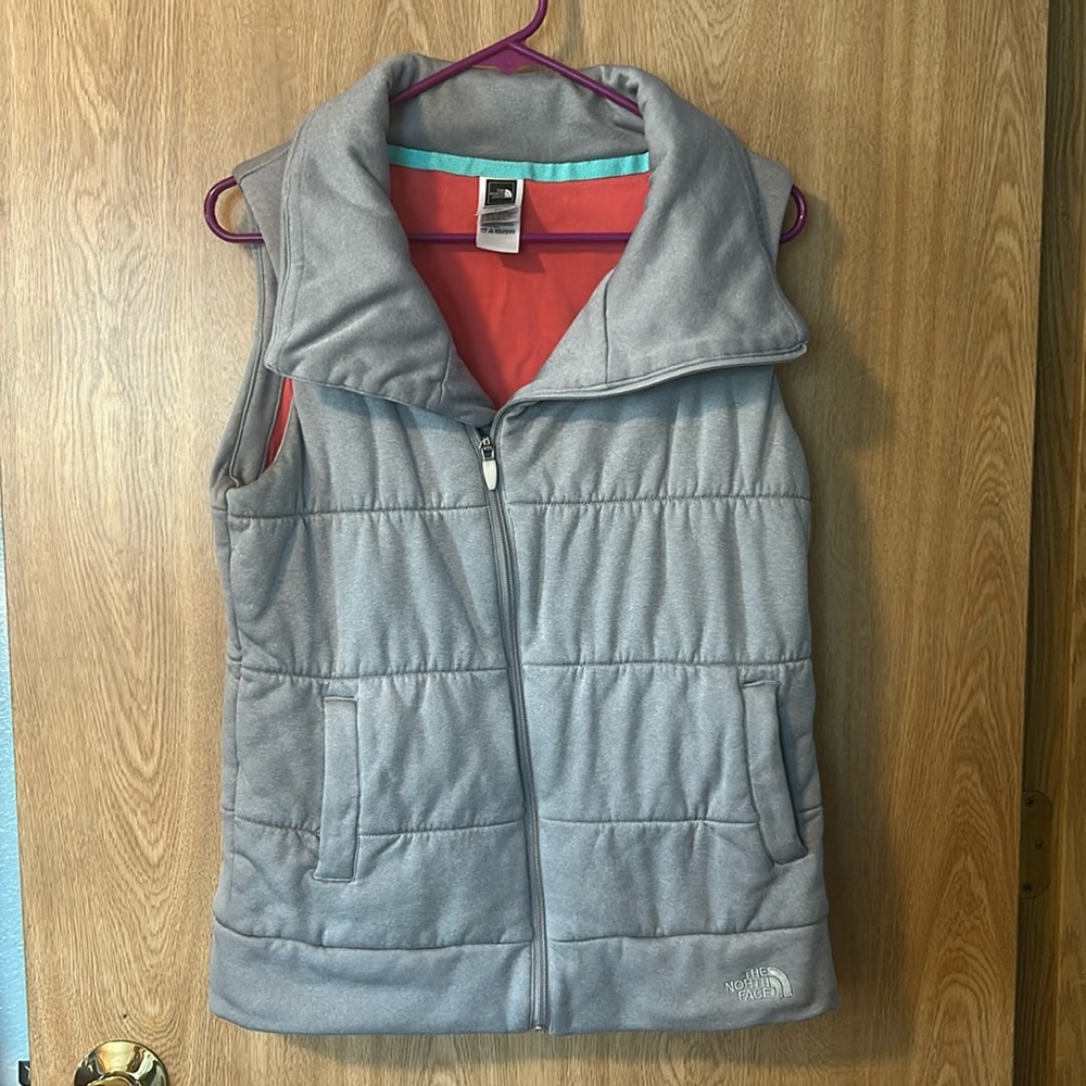 North Face Vest. Size M.